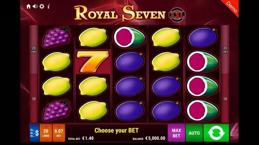 Royal Seven XXL slot screenshot 