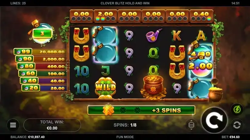 Clover Blitz Hold and Win slot screenshot 3