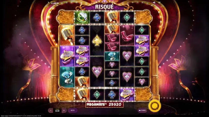 Risqué Megaways slot screenshot 