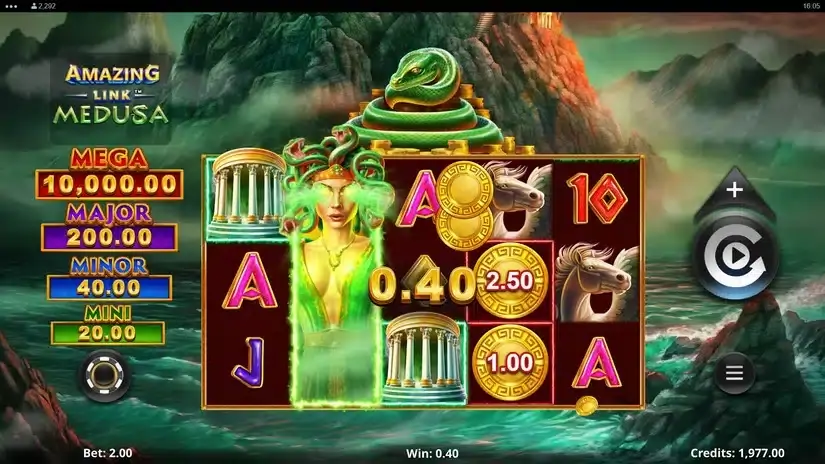 Amazing Link Medusa slot screenshot 2