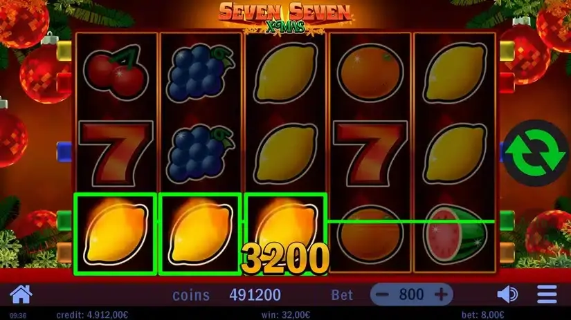 Seven Seven Xmas slot screenshot 2
