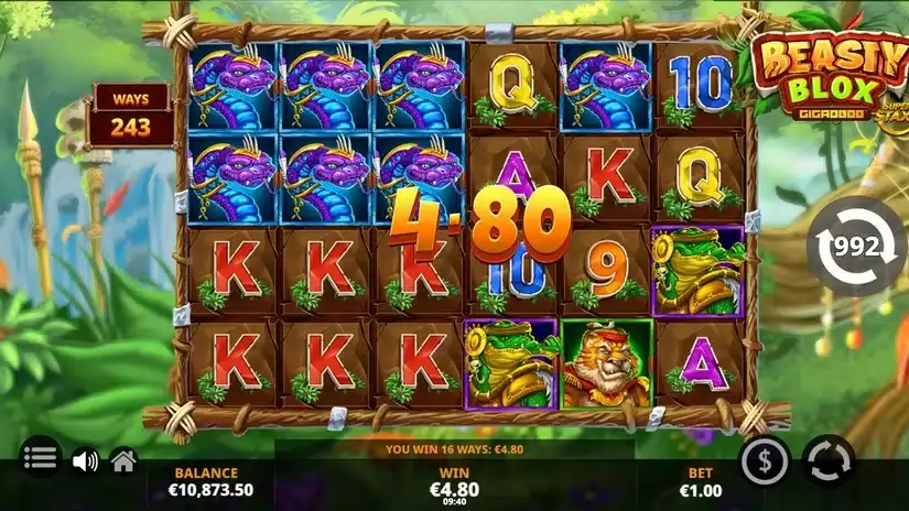 Beasty Blox Gigablox slot screenshot 3